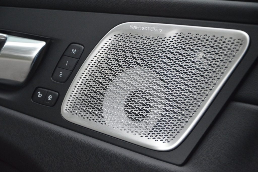 Volvo XC60 T8 Hybrid AWD Ultra Black Edition - foto 15