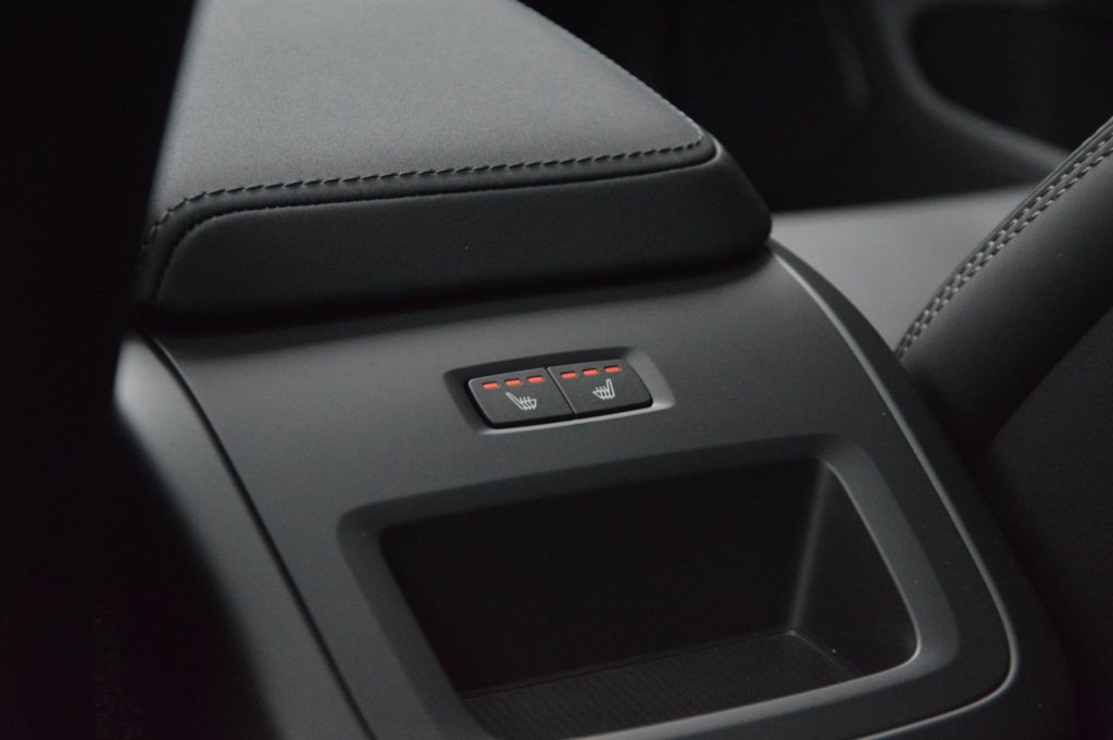 Volvo XC60 T8 Hybrid AWD Ultra Black Edition - foto 28
