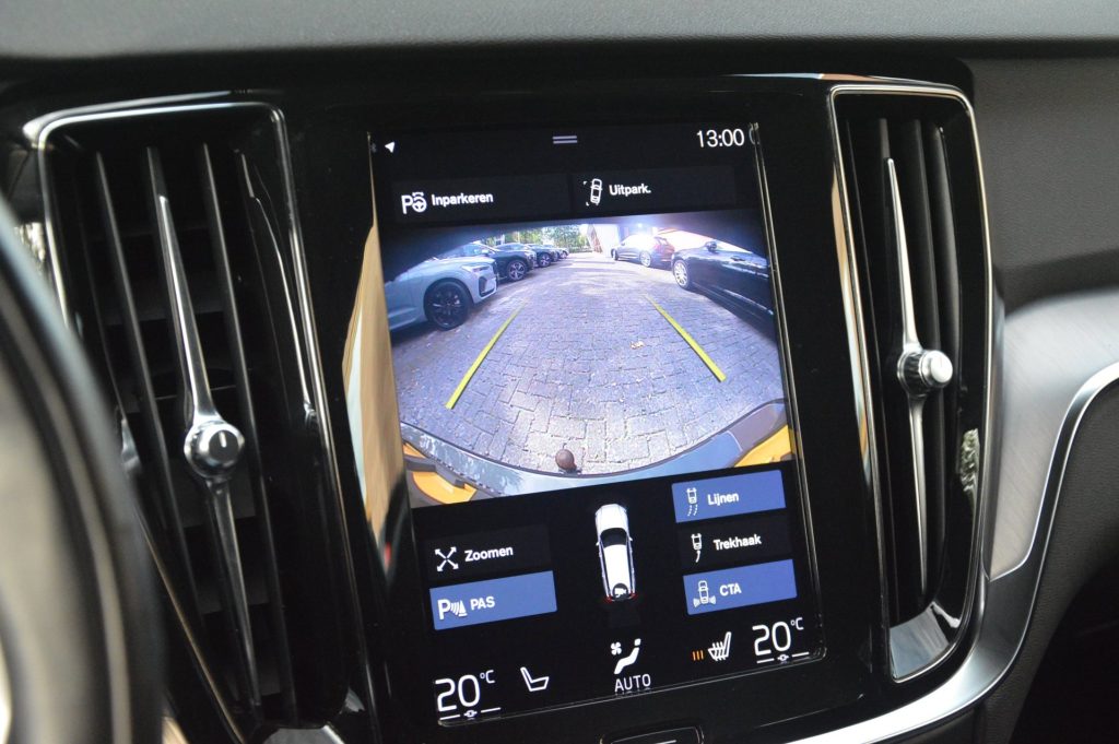 Volvo V60 T5 Momentum - foto 19