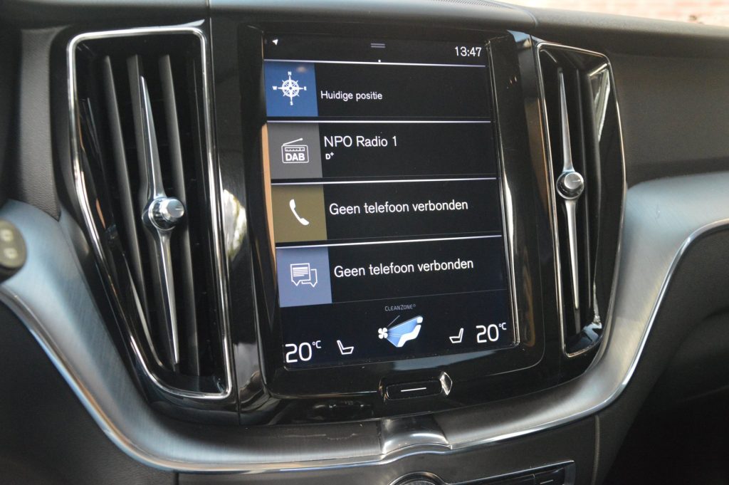 Volvo XC60 T5 Momentum - foto 11