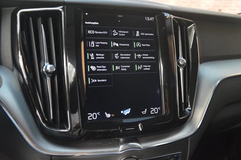 Volvo XC60 T5 Momentum - foto 14