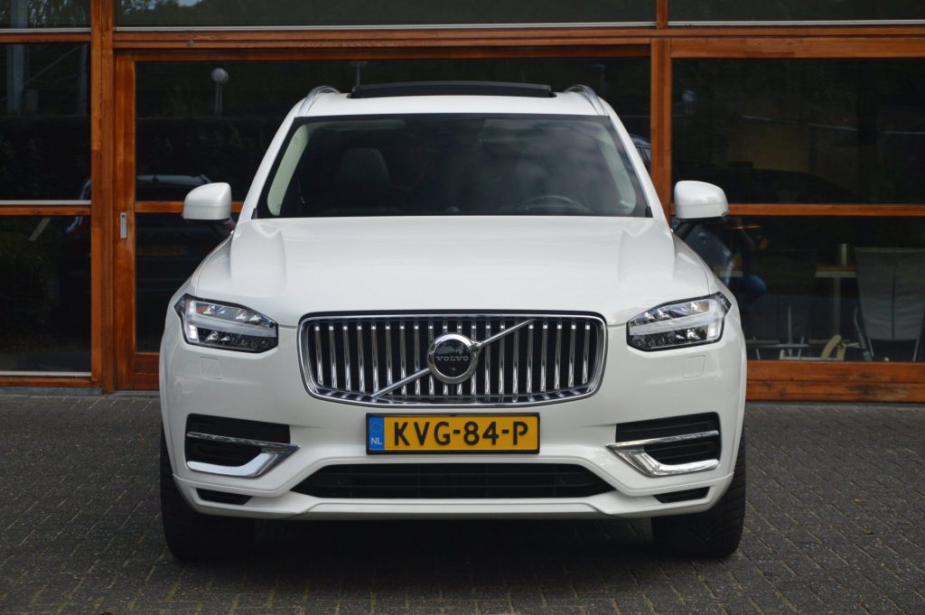 Volvo XC90 T8 Recharge LONG RANGE - foto 2