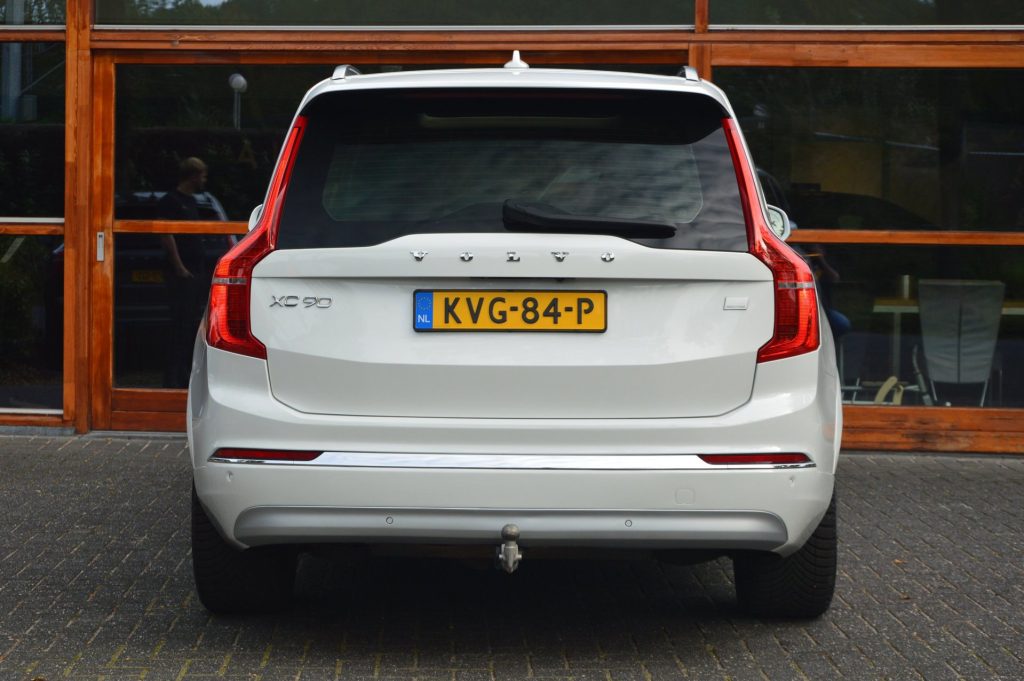 Volvo XC90 T8 Recharge LONG RANGE - foto 6