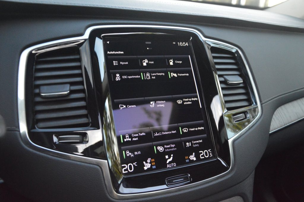 Volvo XC90 T8 Recharge LONG RANGE - foto 16