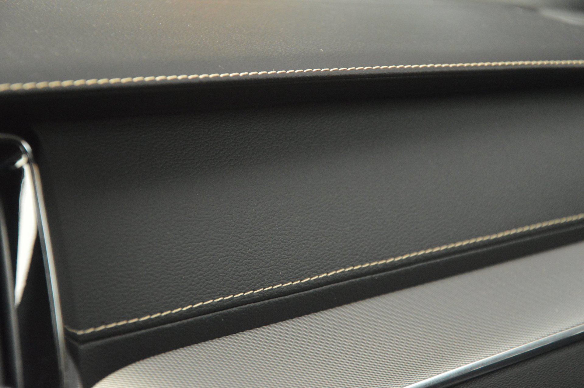Volvo XC60 T5 R-Design - foto 15