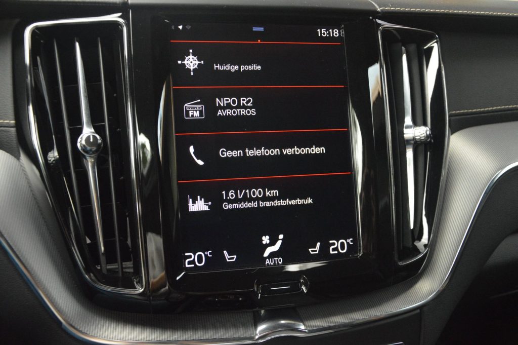 Volvo XC60 T5 R-Design - foto 16