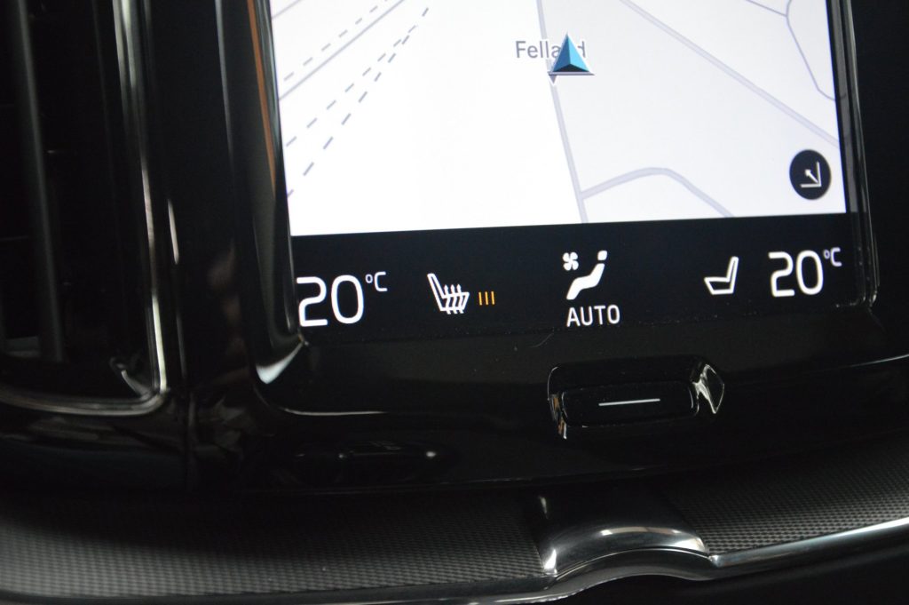 Volvo XC60 T5 R-Design - foto 17