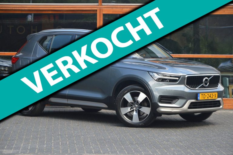 Volvo XC40 2.0 T4 Momentum