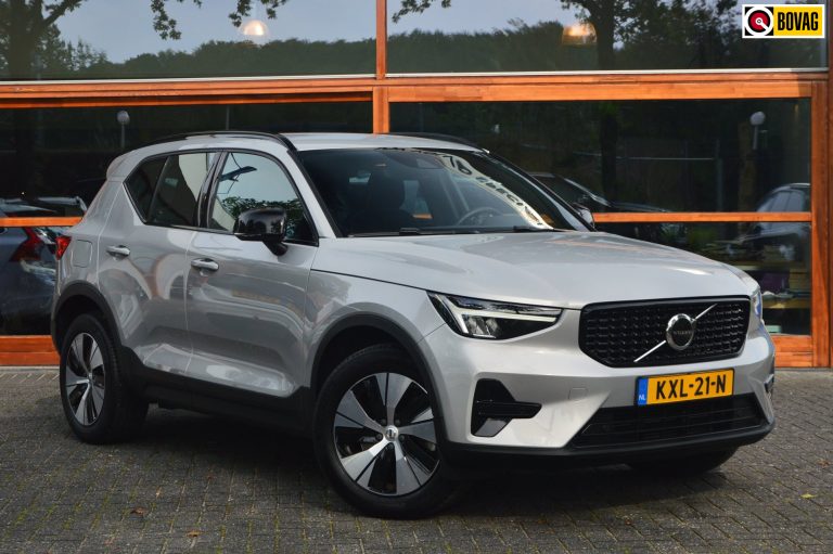 Volvo XC40 T4 Plug-in hybrid Plus Dark