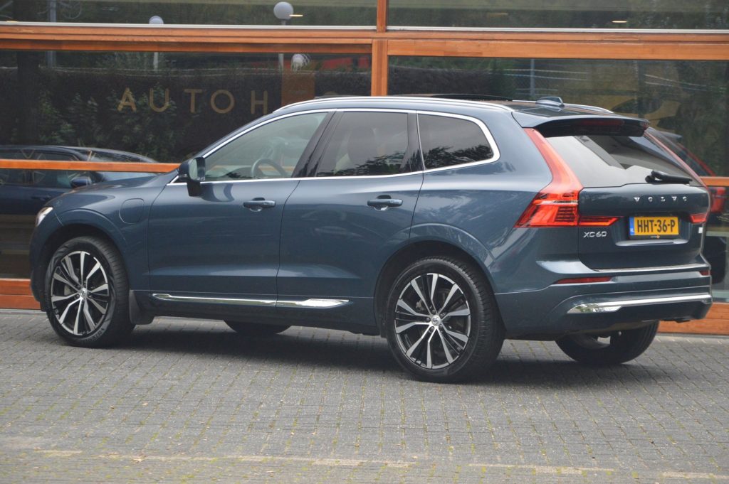 Volvo XC60 T6 Hybride AWD Long Range - foto 4