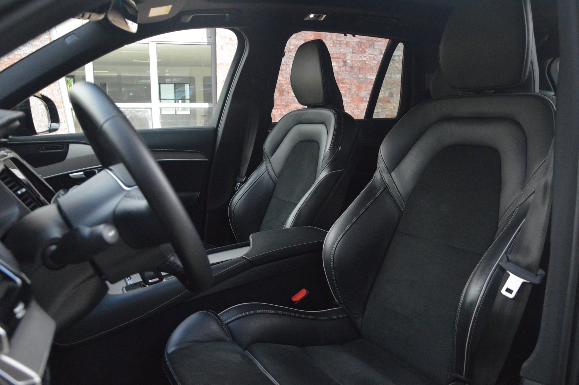 Volvo XC90 T8 Recharge AWD Plus Dark LONG RANGE - foto 8