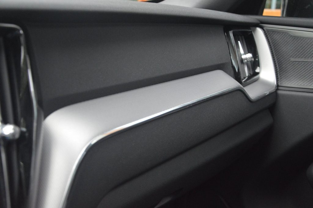 Volvo XC60 T8 Hybride AWD Ultra Black Edition - foto 12