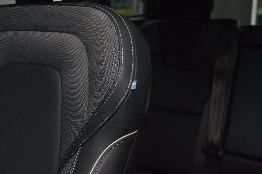 Volvo XC60 T8 Hybride AWD Ultra Black Edition - foto 14