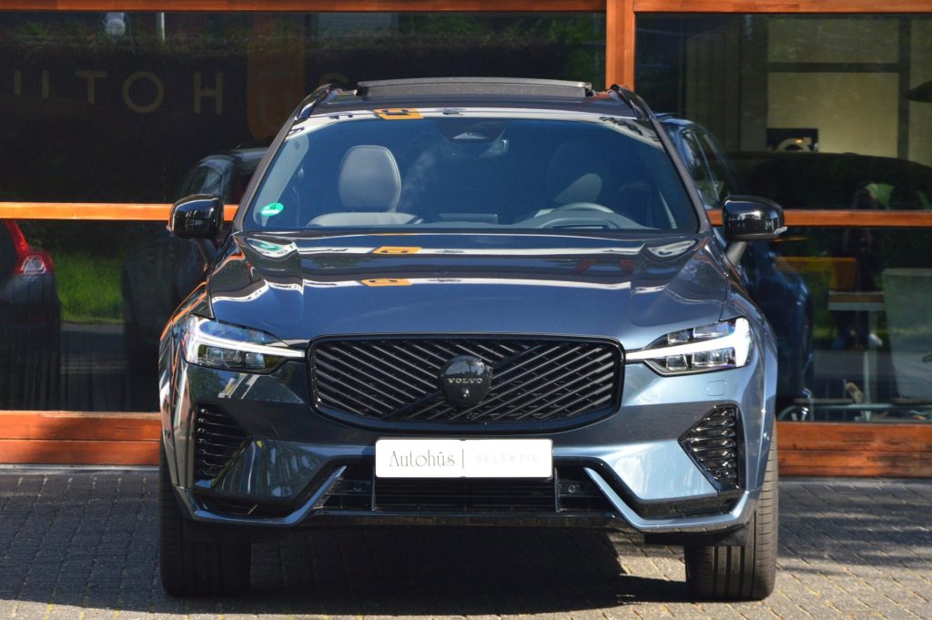 Volvo XC60 T8 AWD Plus Bright - foto 2