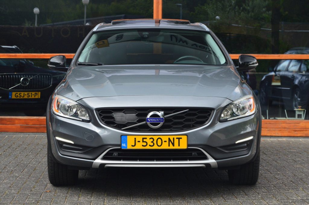 Volvo V60 Cross Country 2.0 T5 AWD Polar+ - foto 4