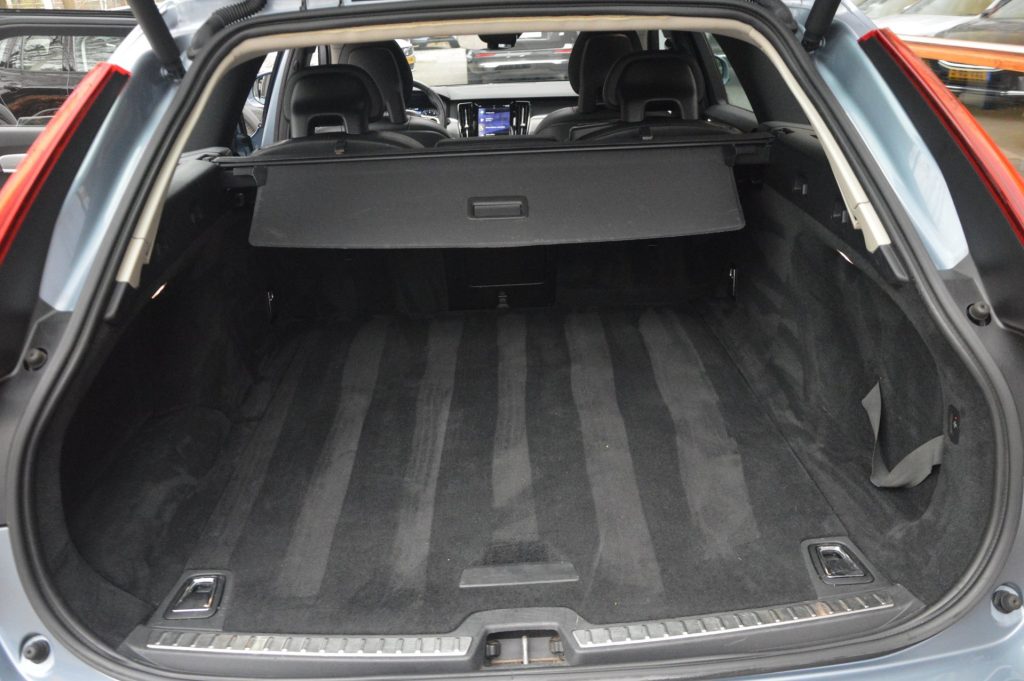 Volvo V90 Cross Country T5 AWD - foto 12