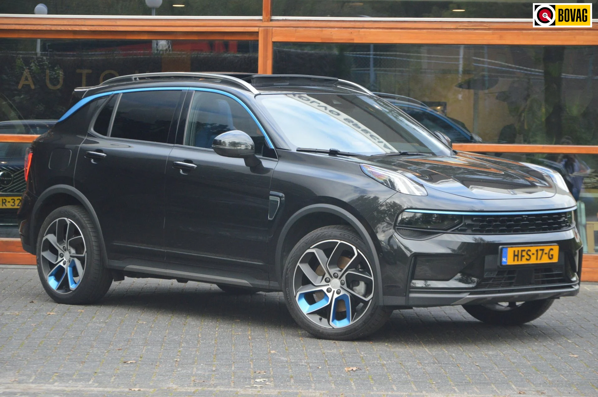 Lynk & Co 01 Hybrid - foto 2
