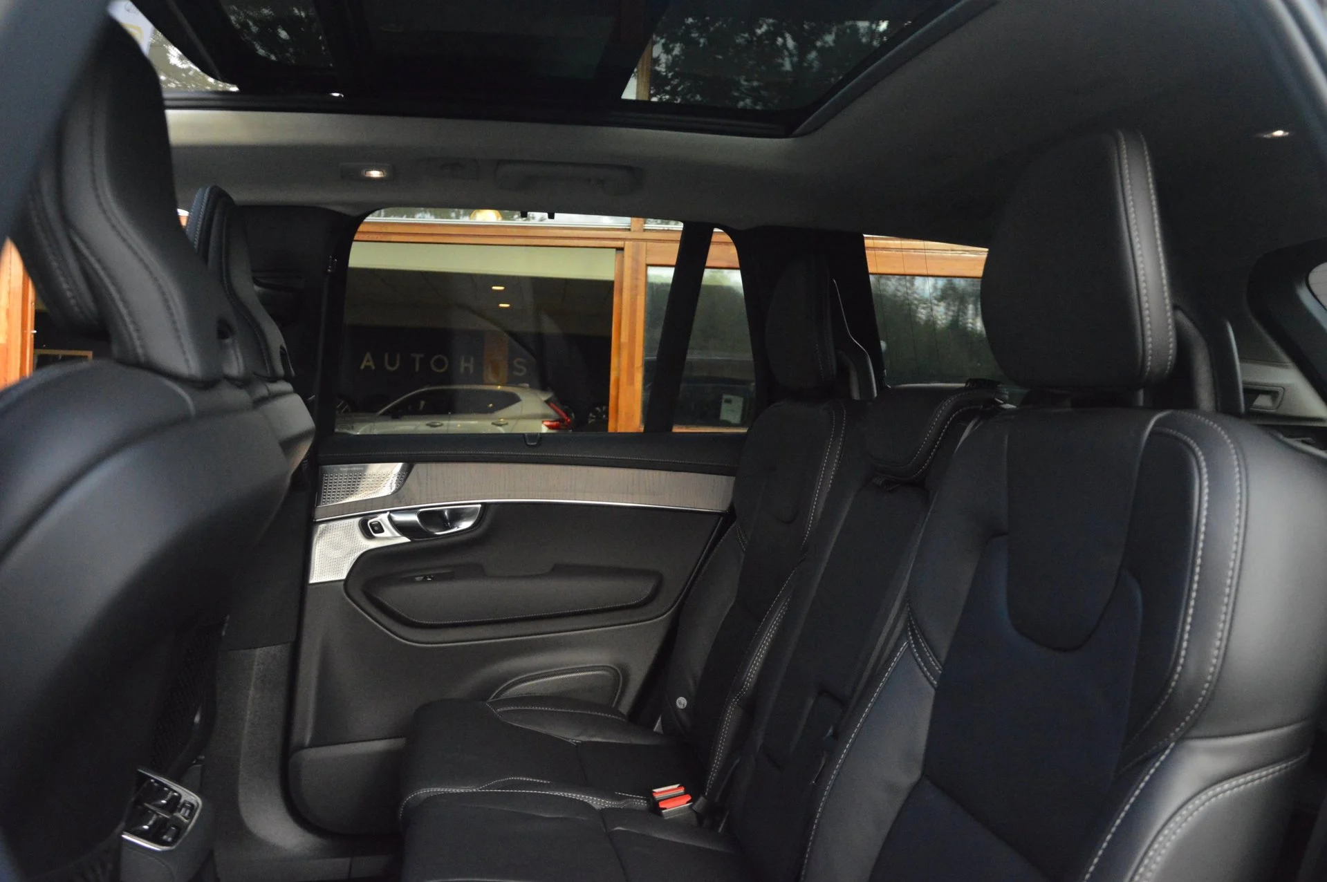 Volvo XC90 T8 Hybride AWD Ultra Dark - foto 9